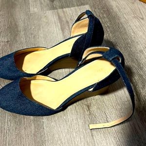 Women shoes use only once